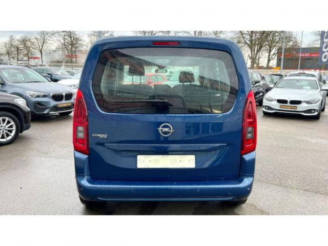 OPEL combo life Edition 1.5 CDTI 130cv + Toit Panoramique + Radars AV et AR + Affichage tête haute + RS