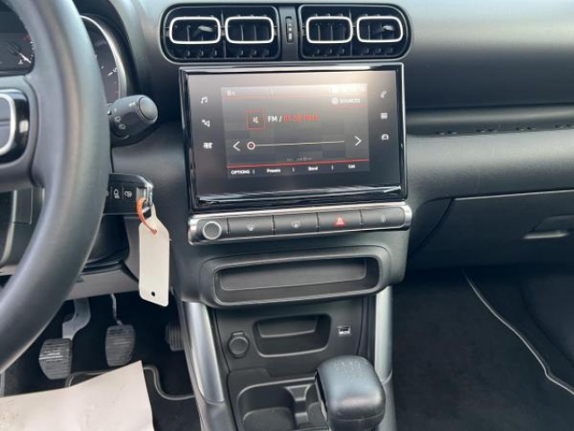CITROEN C3 AIRCROSS Shine 1.5 BlueHDi 110cv + Toit ouvrant panoramique + Camera de recul + Sieges AV chauffant + JA17