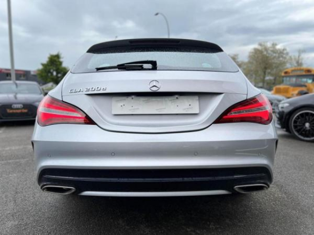 MERCEDES CLA SHOOTING BRAKE CLA 200D 136cv BV7G-DCT + Integration Smartphone + SimiliCuir