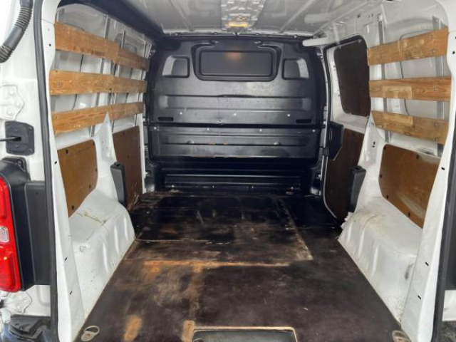 CITROEN JUMPY Club XS 1.6 BlueHDi 115cv + Attelage + Galerie + TVA RECUPERABLE
