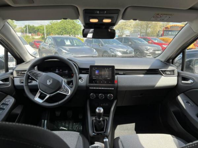 RENAULT CLIO Evolution 1.5 Blue dCi 100cv + Camera de recul + Sieges avant chauffant + NEUF 0KM