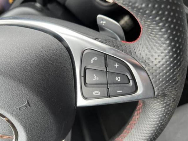 MERCEDES CLA SHOOTING BRAKE CLA 200D 136cv BV7G-DCT + Integration Smartphone + SimiliCuir