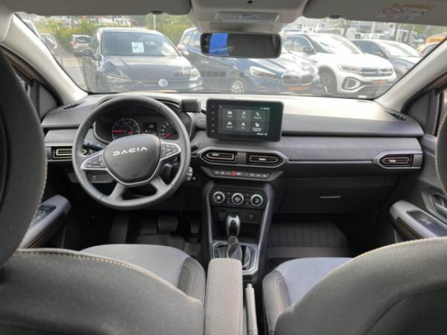 DACIA SANDERO Stepway Extême 1.0 TCe 90cv CVT + Pack Navigation + Sieges AV Chauffants + NEUF 0KM