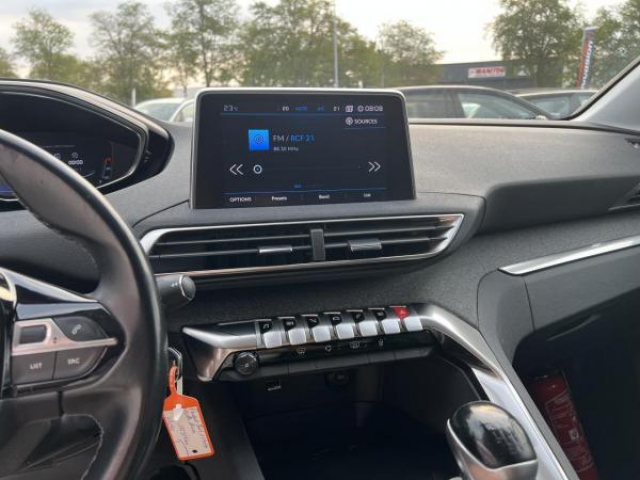PEUGEOT 5008 Allure 1.5 BlueHDi 130cv