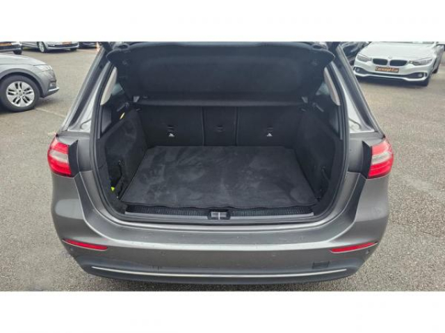 MERCEDES CLASSE B Style Line 180d BVA 7G-DCT + Pack stationnement camera + Pack rétroviseur + Grand GPS