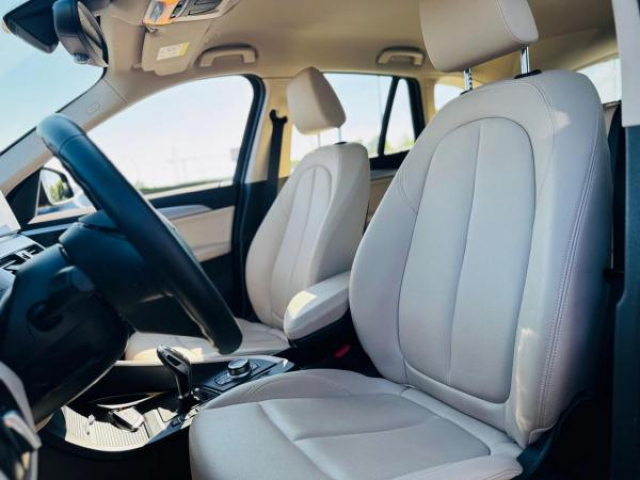 BMW X1 Design sDrive 16dA + Cuir + Sieges AV Chauffant + Affichage HUD + Carplay