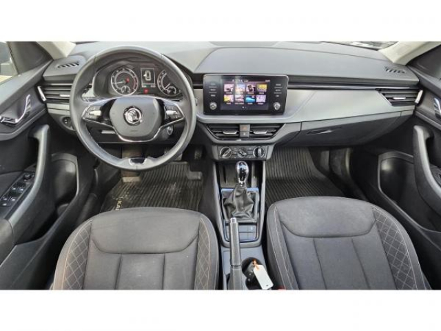 SKODA KAMIQ AMBITION 1.0 TSI 110cv DSG7 + FULL LED +  Sièges avant chauffants