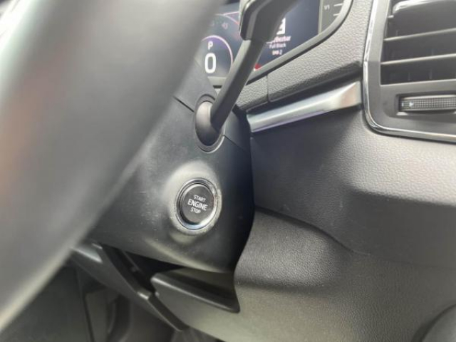 SKODA KAROQ Ambition 1.6 TDI 116cv DSG7 + Régulateur adaptatif + Sound system Canton + Virtual Cockpit