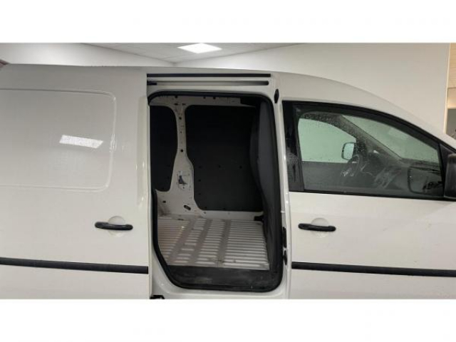 VOLKSWAGEN Caddy Maxi Maxi Van 1.6 TDI 102cv + ATTELAGE TVA RECUPERABLE