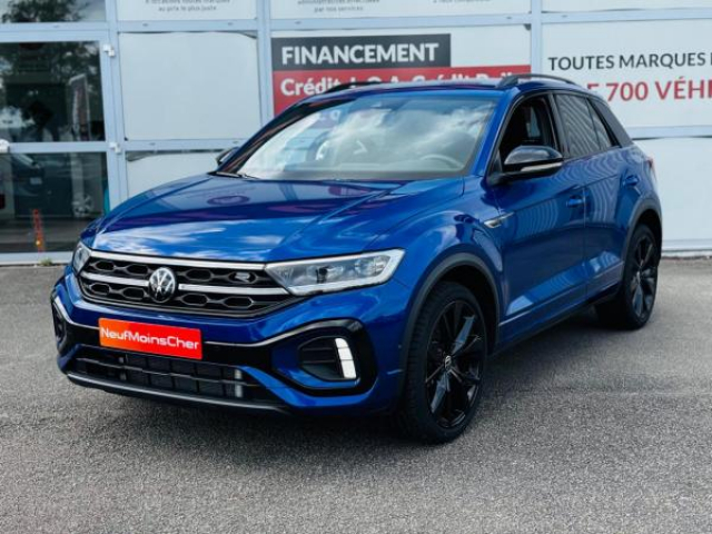 VOLKSWAGEN T-ROC R-Line 2.0 TDI 150cv DSG7 + Matrix LED + Attelage + Pack Black + Pack Easy open + 4 Jantes HIVER