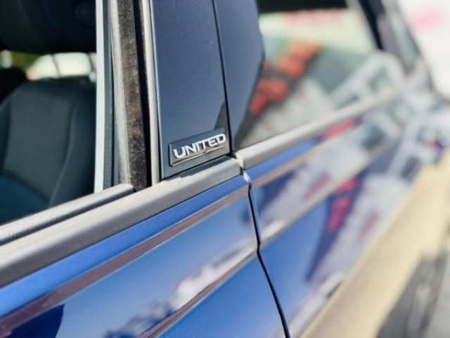 VOLKSWAGEN POLO UNITED 1.6 TDI 95cv + Antibrouillard AV + Vitres arriere et lunette arriere surteintées