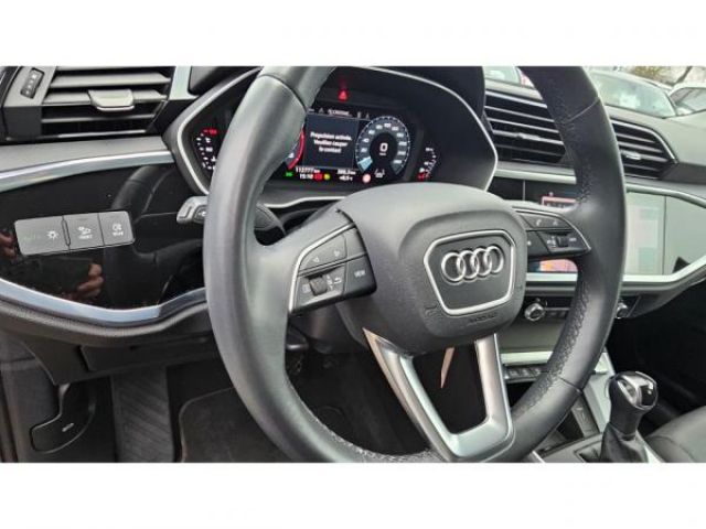 AUDI Q3 SPORTBACK Design 35TDI 150cv S-tronic + MMI Navigation + Audi sound system + JA18