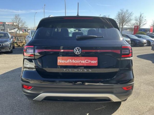 VOLKSWAGEN T-CROSS STYLE 1.6 TDI 95cv DSG7 + Pack LED + Camera de recul + Sieges AV Chauffants