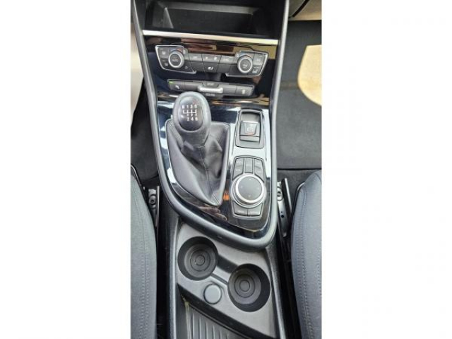 BMW serie 2 gran tourer Advantage Edition 216d 116cv + Toit ouvrant panoramique + Attelage