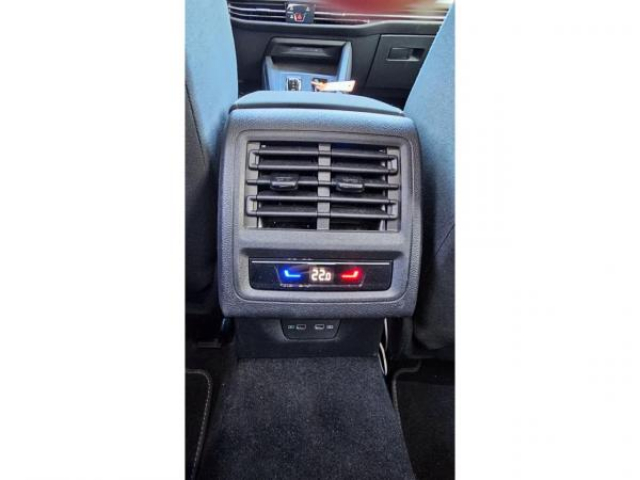 VOLKSWAGEN GOLF Life  2.0 TDI 150cv DSG7
