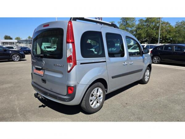 RENAULT KANGOO LIMITED 1.5 Blue dCi 95cv + Attelage + Jantes alliage + Roue de secours