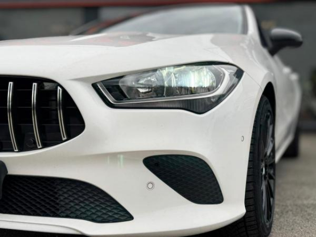 MERCEDES CLA SHOOTING BRAKE Business 180D BV 7G-DCT + Intérieur Cuir + Sièges avant chauffants + Attelage  + JA 18