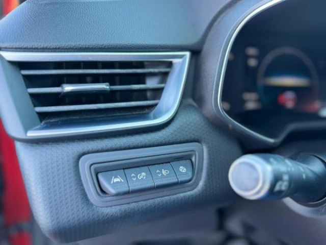 RENAULT CLIO INTENS 1.6 E-Tech Hybride 140 BVA + Pack City 360 + Pack Hiver + EASY LINK avec écran 9,3