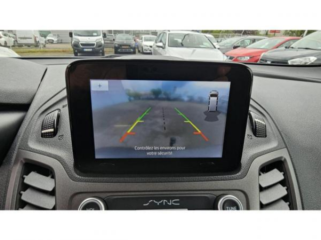 FORD TRANSIT COURIER Trend L1 1.5 TDCi 100cv + Camera de recul + GPS + Attelage + Galerie de toit + TVA RECUPERABLE