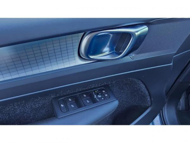 VOLVO XC40 Momentum D3 150cv + Camera de recul + Navigation + Systeme audio