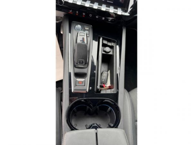 PEUGEOT 508 SW GT Line 1.5 BlueHDi 130cv EAT8 + Sièges avant chauffants et massants + Hayon élec