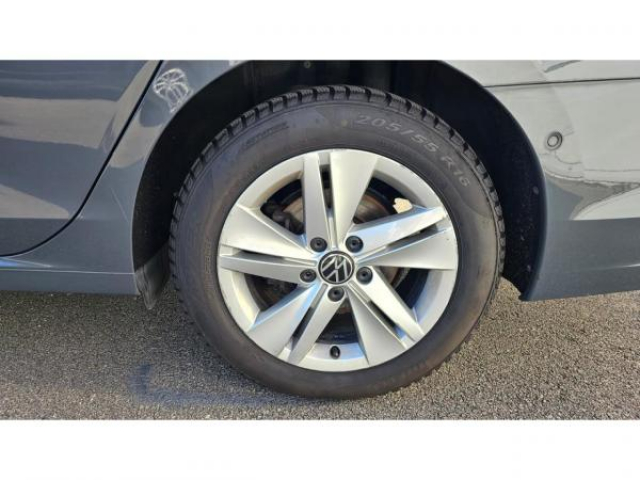 VOLKSWAGEN Golf SW LIFE 2.0 TDI 150cv DSG7 + Caméra de recul + Park Assist