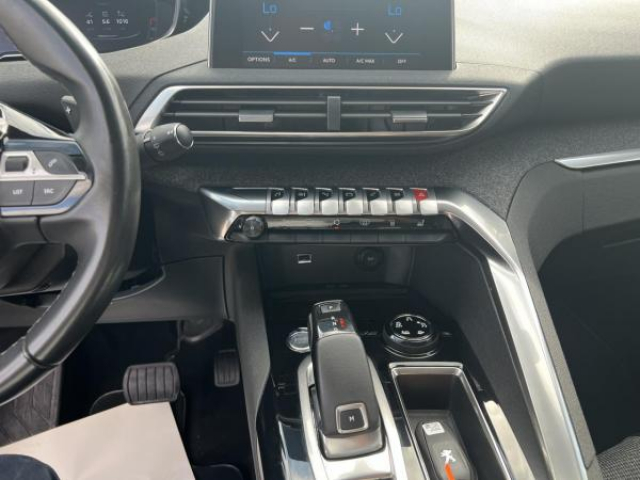 PEUGEOT 3008 Allure 1.5 HDi 130cv EAT8 Full LED + hayon elec + grip control + pack city 2