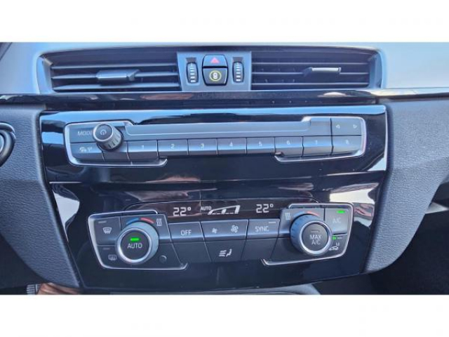 BMW X1 Business sDrive 18d BVA 136cv + Sellerie Cuir + Caméra de recul