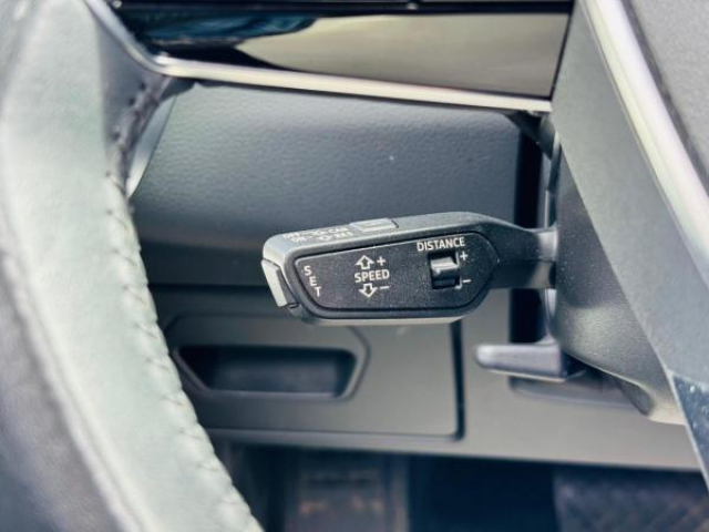 AUDI A6 AVANT Sport 35TDI S-tronic + Matrix + Cuir + Camera panoramique + Toit panoramique + MMI Plus