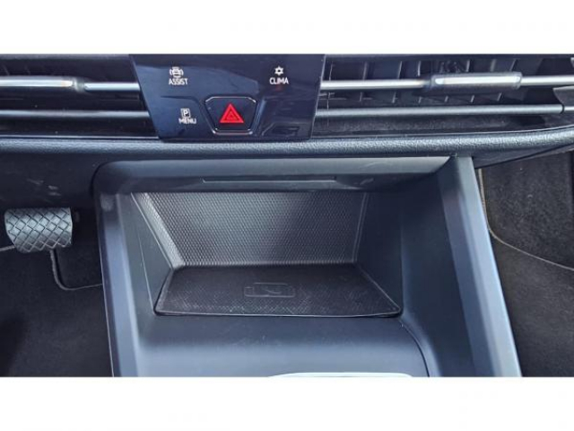 VOLKSWAGEN Golf SW LIFE 2.0 TDI 150cv DSG7 + Caméra de recul + Park Assist