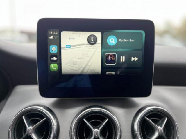 MERCEDES CLA SHOOTING BRAKE CLA 200D 136cv BV7G-DCT + Integration Smartphone + SimiliCuir