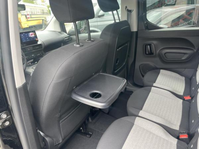 CITROEN BERLINGO Max VP M 1.5 BlueHDi 130cv EAT8 +Pack Techno + Navigation et Mirror Screen + NEUF 0KM