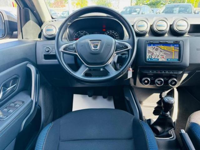 DACIA DUSTER 15 Ans 1.5 BluedCi 115cv Inclus Caméra 360 + GPS Europe + Roue de Secours