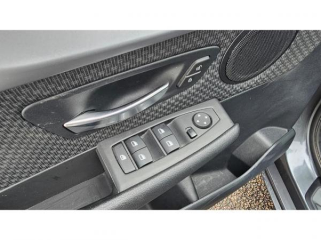 BMW serie 2 gran tourer Advantage Pack Business 216d + Navigation