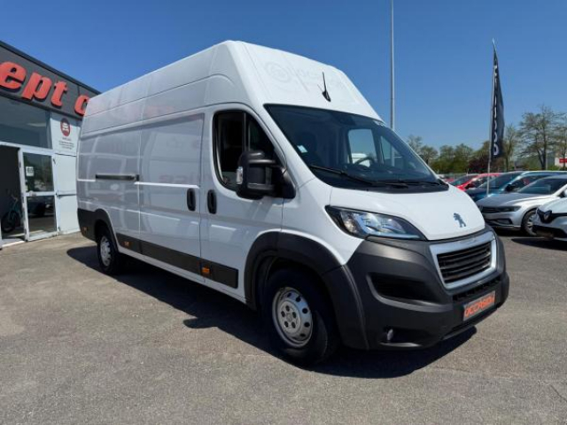 PEUGEOT BOXER L4H3 435 Asphalt 2.2 BlueHDi 140cv avec camera de recul + Kit Bois + TVA RECUPERABLE