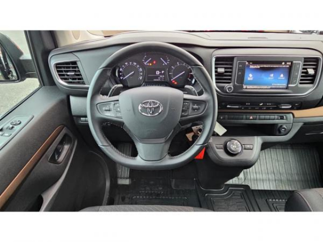 TOYOTA PROACE Verso Verso Long Dynamic 177cv 2.0 D-4D BVA 8places TVA RECUPERABLE PAS DE MALUS