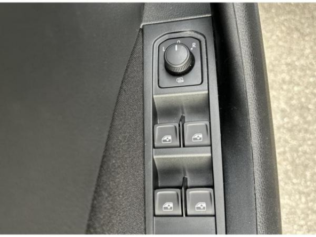 SKODA KAMIQ AMBITION 1.5 TSI 150cv + Virtual Cockpit + Pack Assistance de Conduite + Sieges AV Chauffant