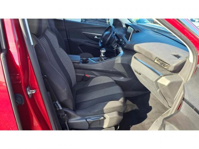 PEUGEOT 3008 Active 1.5 BlueHDi 130cv