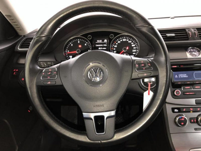 VOLKSWAGEN Passat SW Confortline 1.6TDI 105cv SW