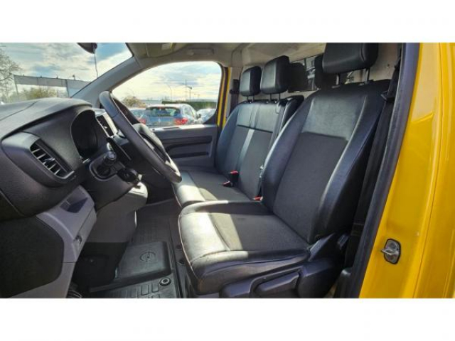 OPEL VIVARO L3H1 2.0 HDi 145cv EAT8 + 3 Places + Camera de Recul + Antibrouillard + Pack GPS + TVA RECUPERABLE