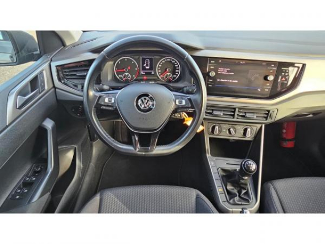 VOLKSWAGEN POLO Comfortline 1.6 TDI 95cv + Régulateur de vitesse ACC + Discover Media + Roue de Secours