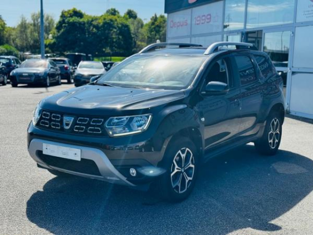 DACIA DUSTER 15 Ans 1.5 BluedCi 115cv Inclus Caméra 360 + GPS Europe + Roue de Secours