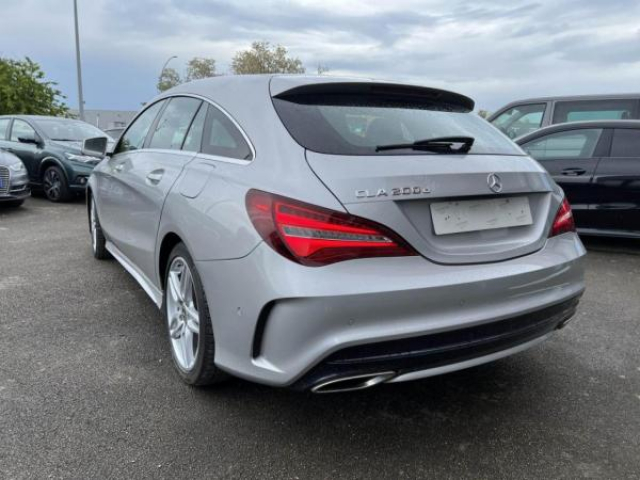 MERCEDES CLA SHOOTING BRAKE CLA 200D 136cv BV7G-DCT + Integration Smartphone + SimiliCuir