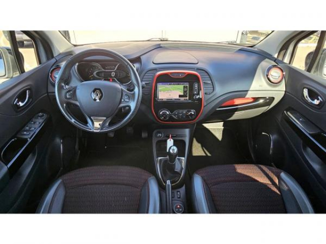 RENAULT CAPTUR Xmod TCe 90cv + Extended Grip + Sièges avant chauffants + Roue de Secours