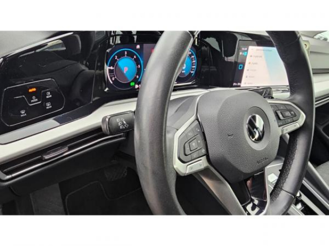 VOLKSWAGEN Golf SW Life 2.0 TDI 116cv DSG7 + Roue de Secours