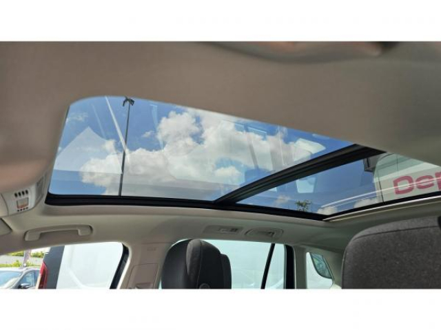 VOLKSWAGEN TIGUAN Elegance 2.0 TDI 150cv DSG7 inclus Toit Panoramique + LED Matrix + Keyless access