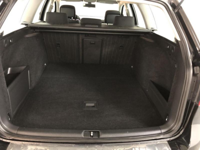 VOLKSWAGEN Passat SW Confortline 1.6TDI 105cv SW