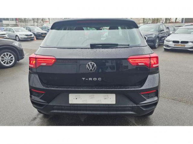 VOLKSWAGEN T-ROC Active 2.0 TDI 115cv + Carplay sans fil + Clim automatique + Navigation Discover Media