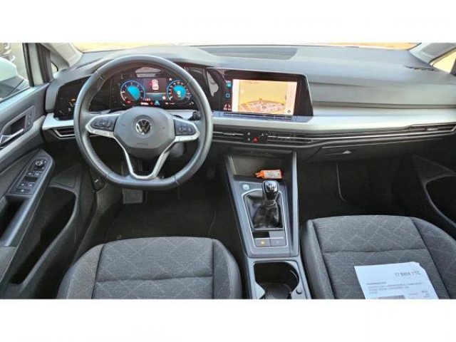 VOLKSWAGEN GOLF Life 2.0 TDI 116cv + Camera de Recul + Travel Assist + Keyless + Alarme + Dicover Pro + JA17