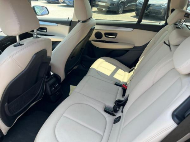 BMW serie 2 gran tourer Avantage Business Edition 216dA 7 Places + Sellerie cuir + Sièges AV Chauffant